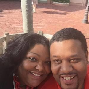 Meet your Posher, Dedrick